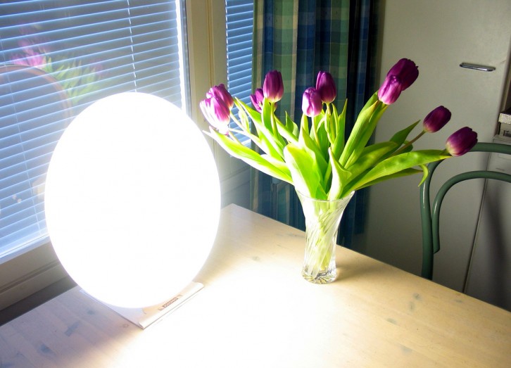 Comparatif de trois modèles de lampe pour luminothérapie